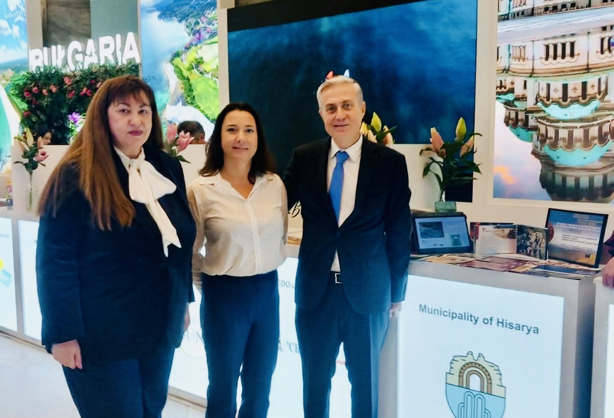 Община Хисаря представя туристическите си дадености във Варшава и Букурещ