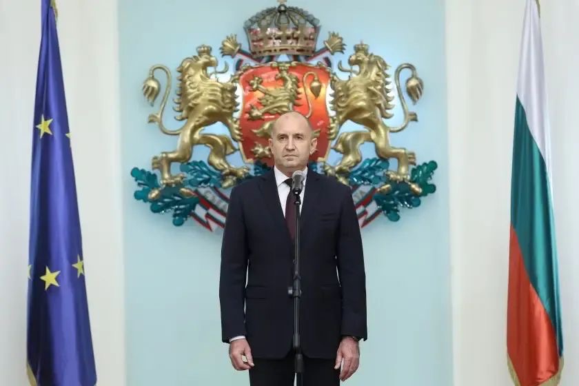 Румен Радев ще направи обръщение към българския народ