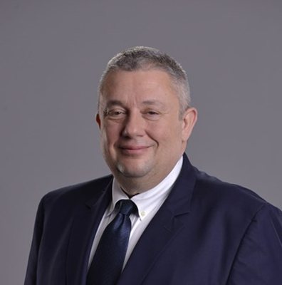 Илия Лазаров е новият председател на СДС, Емил Кабаиванов остава зам.-председател