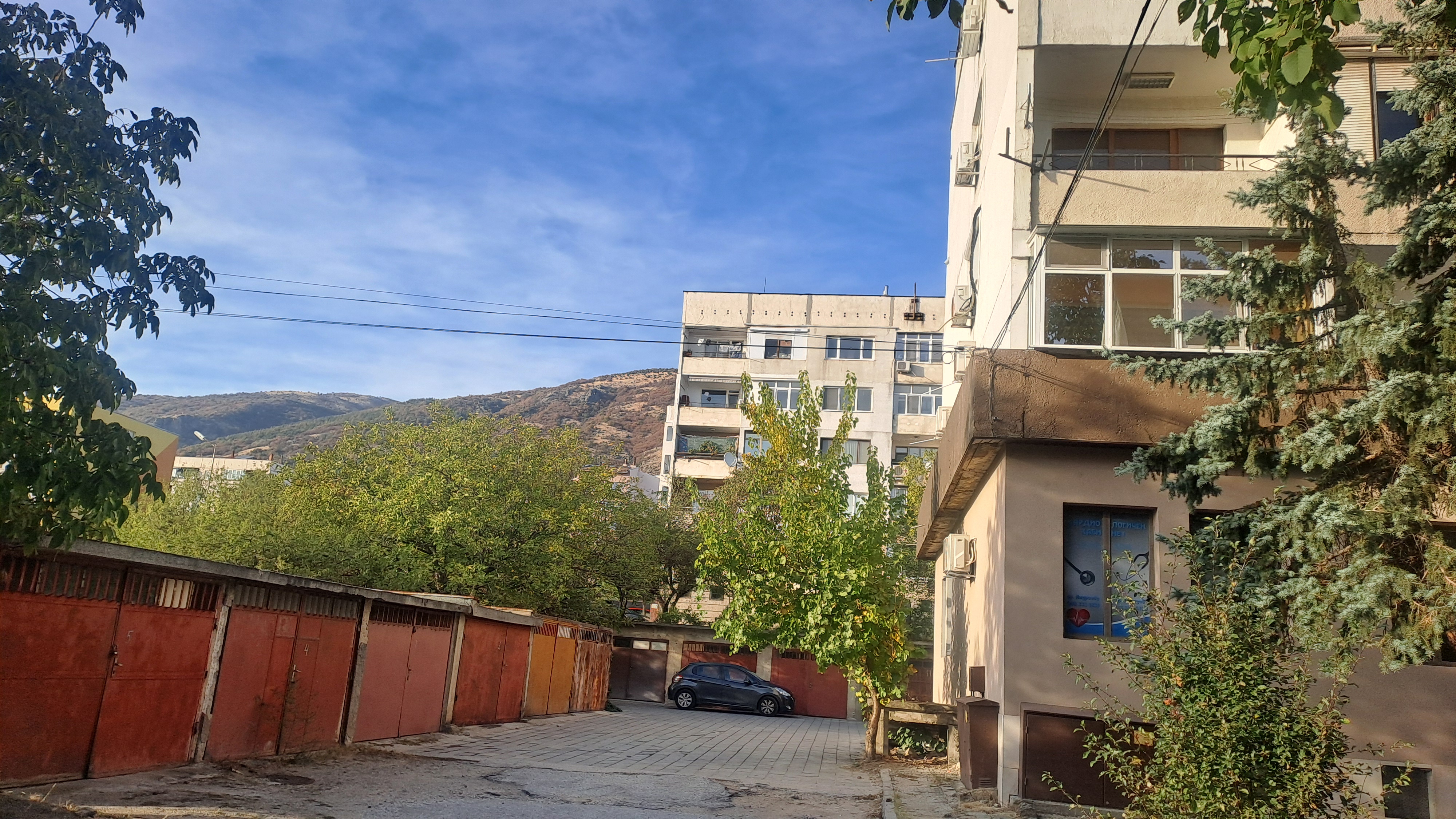 Пожарната в Пловдив призовава домоуправителите: Безопасността започва от всеки вход!