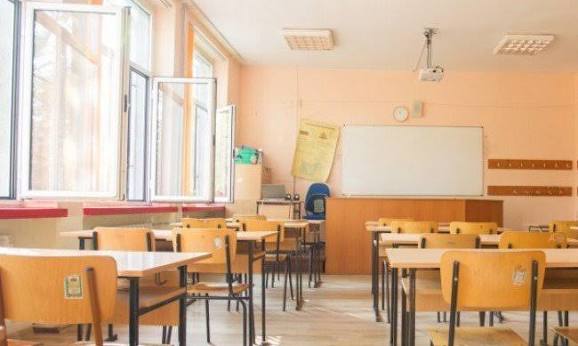 26-ти октомври ще бъде неучебен ден, но присъствен